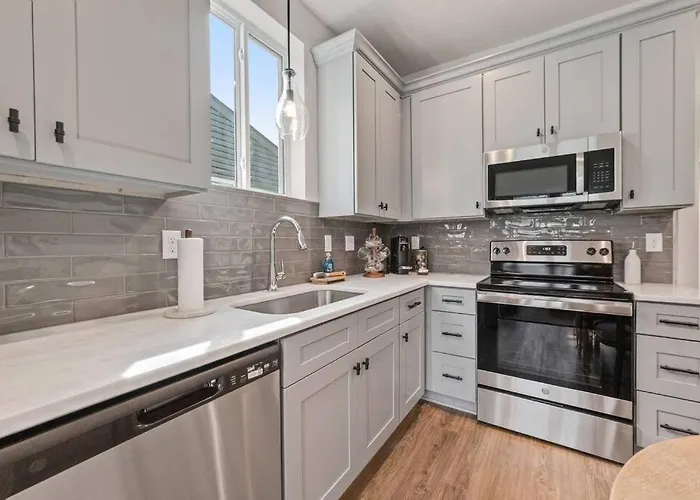 Villa Cypress House*cozy, Chic, And Yours To Book Now! Lafayette
